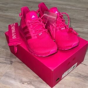 Ivy Park: Adidas Women's Pink Sneakers with Extra Laces and Wristlet Size 8